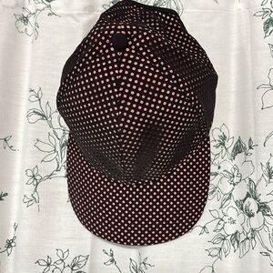 Lululemon baller hat